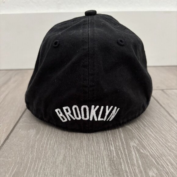 Men's Brooklyn Nets '47 Black Fitted Cap - Picture 3 of 5